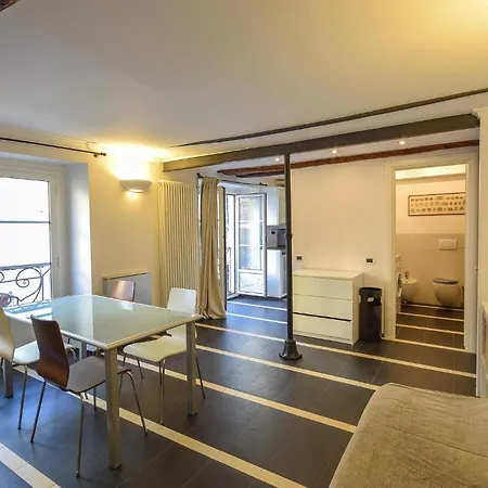 Beautiful In With Kitchenette Genoa